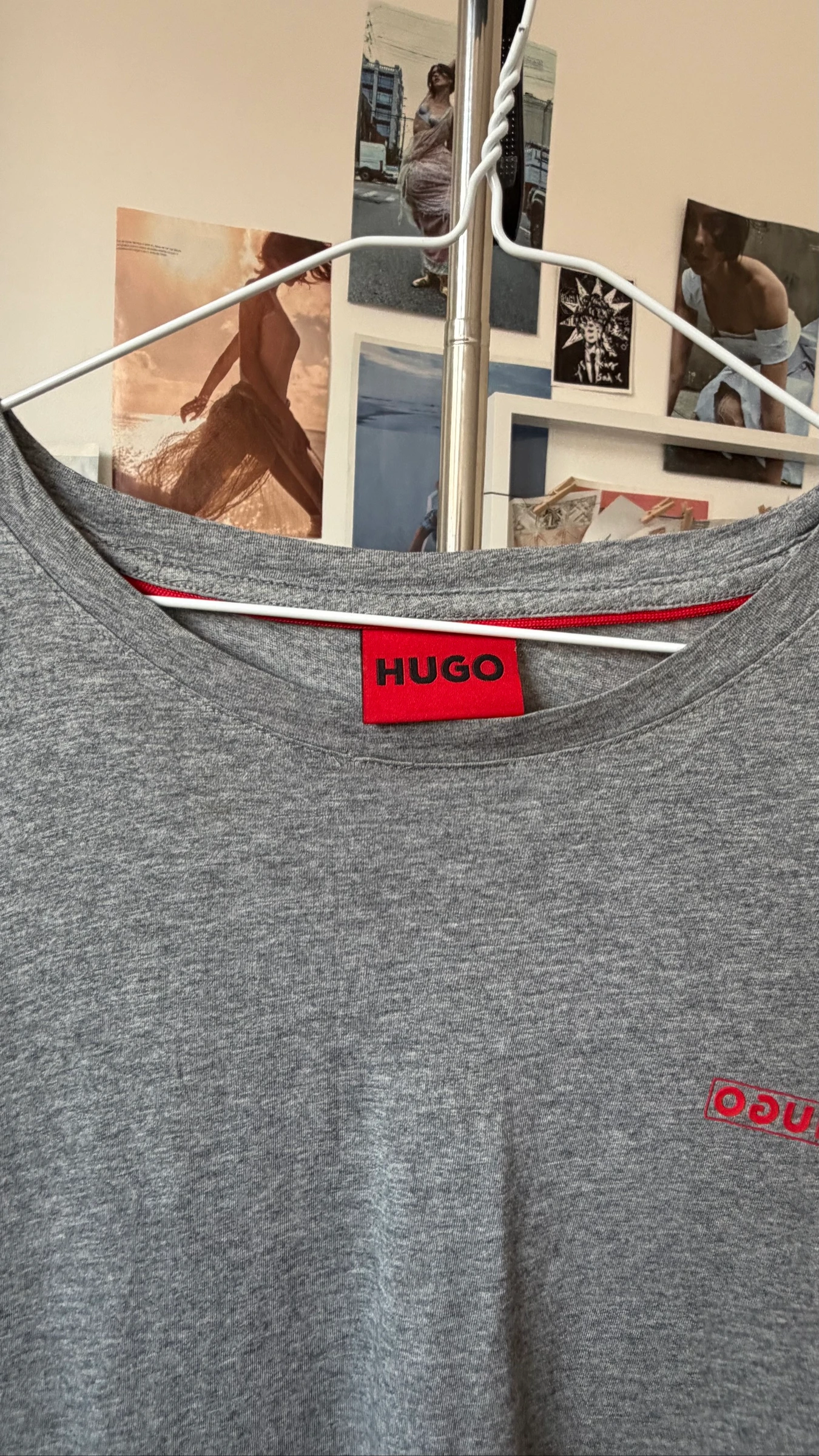 Camiseta HUGO cinza oversize tamanho M – photo 4